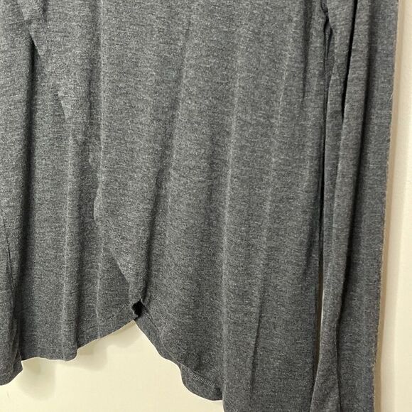 ZENANA Outfitters Small Gray Long Sleeved Cowl Neck Blouse - Picture 8 of 9